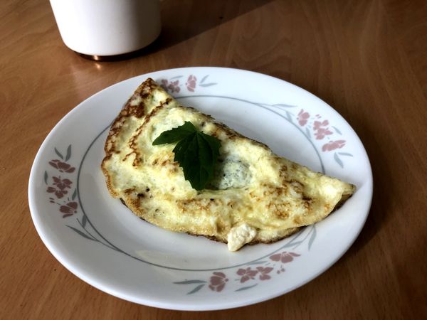 Lamb's Quarter Omelette